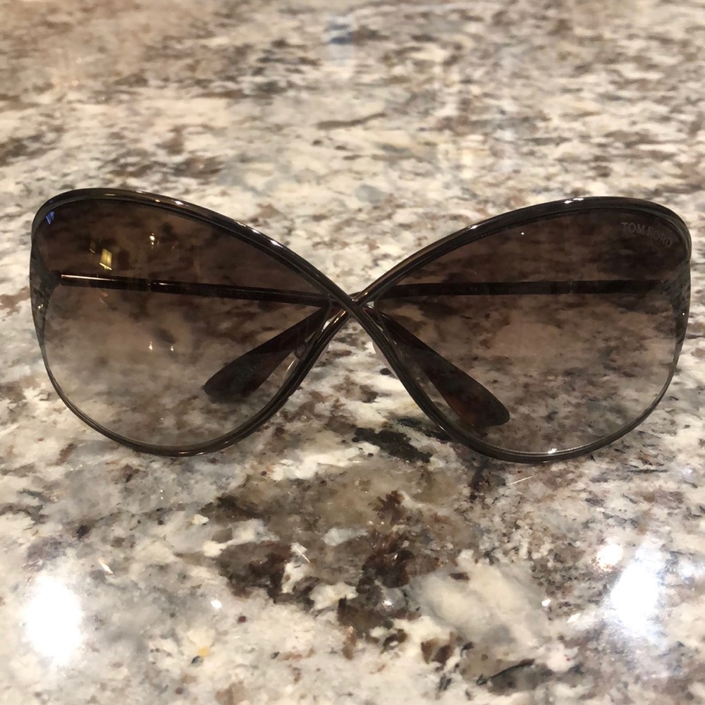 Tom Ford Sunglasses- Astuccio Donna- LIKE NEW!